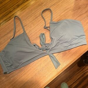 O’Neill salt water solids try bikini top 👙